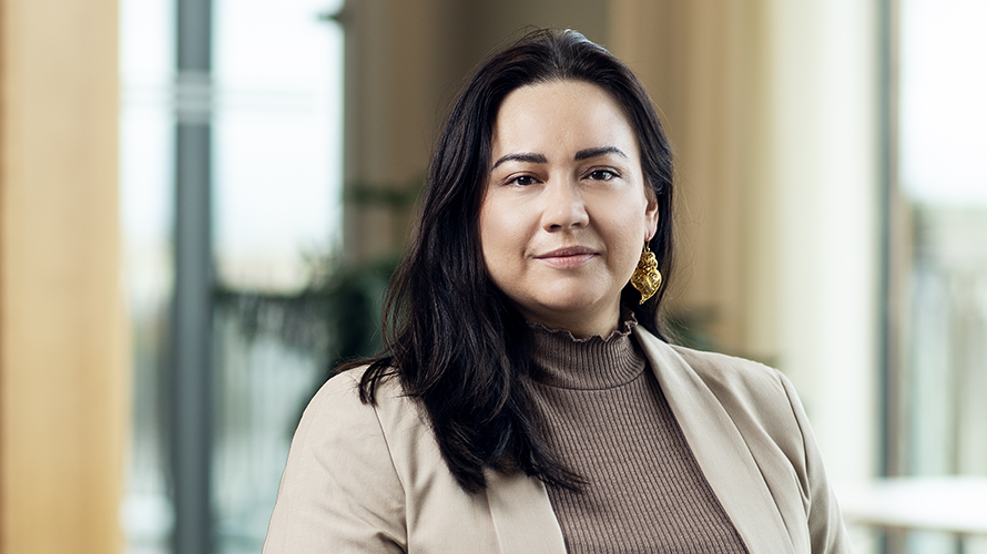 Yvonne M Airosa IMG 9296